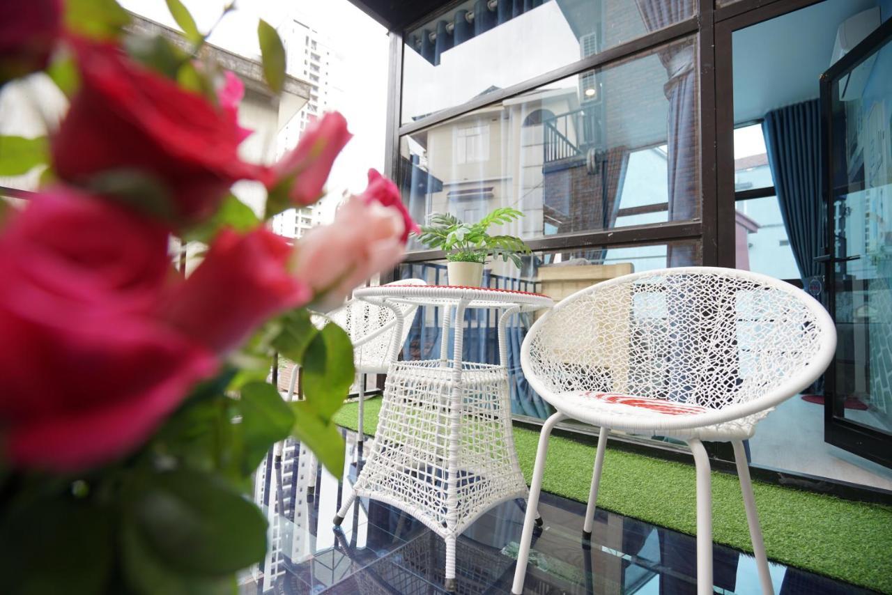 Private Room In Halong Center-Almor Homestay Ха Лонг Екстериор снимка