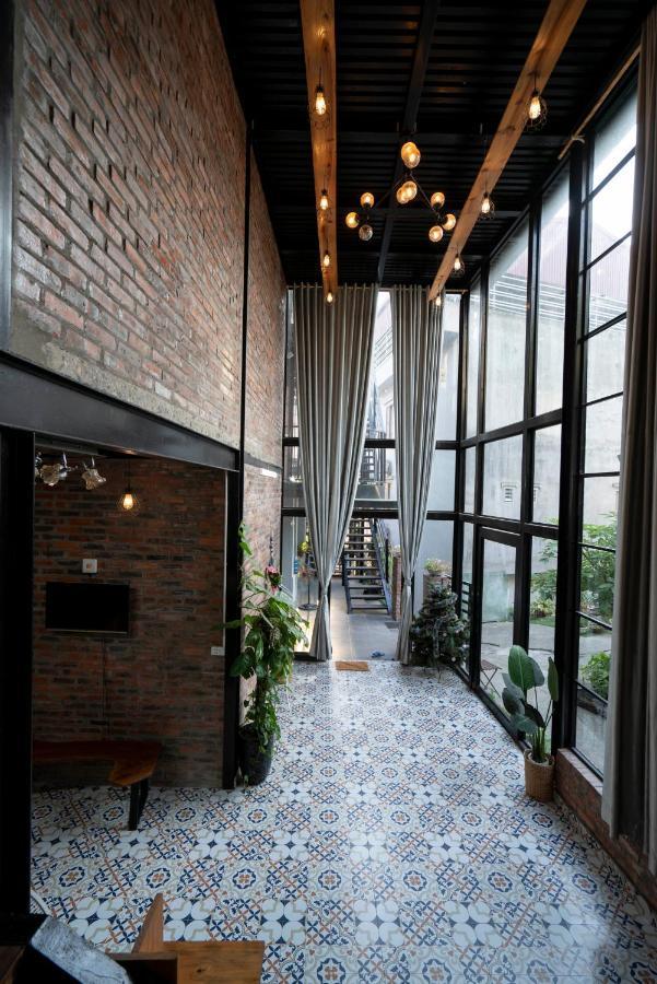 Private Room In Halong Center-Almor Homestay Ха Лонг Екстериор снимка